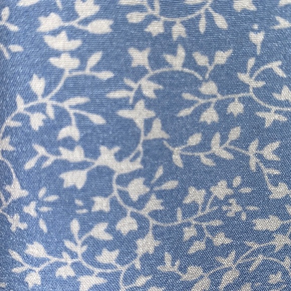 🌟 4/$20 Shein Blue Blouse - size small - Picture 2 of 3